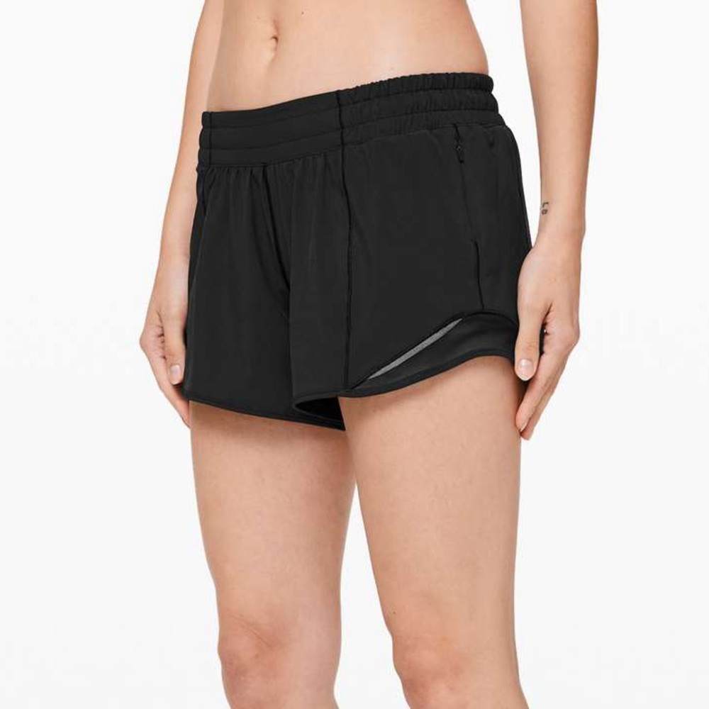 Lululemon Hotty Hot Short II *Long 4" Black